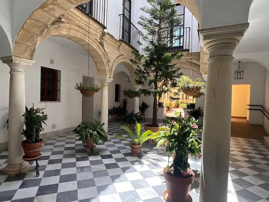 Apartamento Ginva - Duplex En Plaza De Espana El Puerto de Santa María España